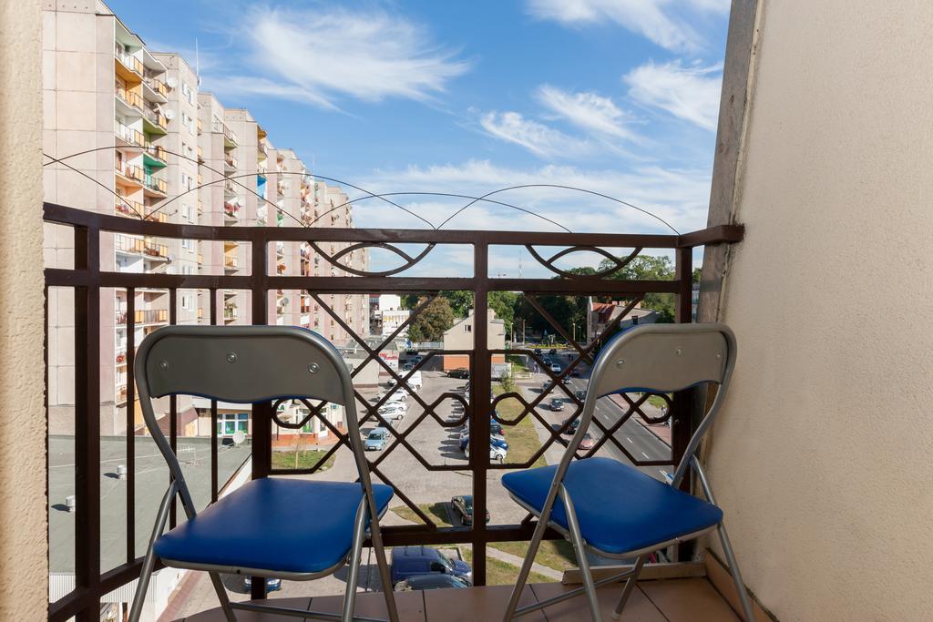 Apartamenty Pod Orlami By Noclegi Renters Swinoujscie Ngoại thất bức ảnh